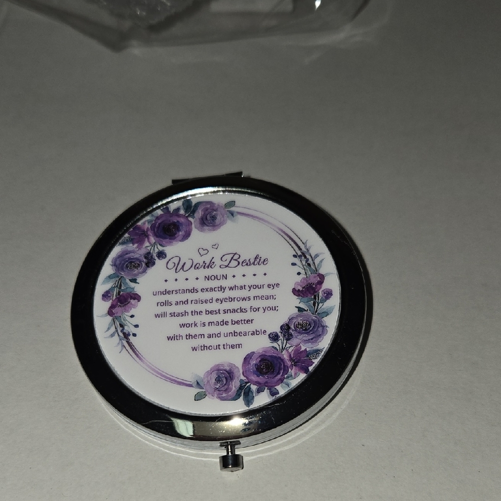 Compact Mirror With Purpke Floral Design